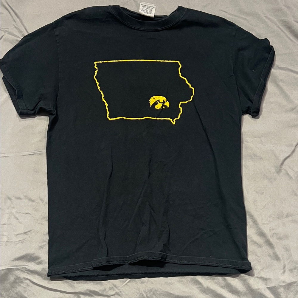 MV Sport Black and Yellow Graphic Tee